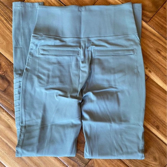 Athleta Mint/Sage Delancey Moto Tights Leggings Athleisure Fashion Adult XS NWT - Picture 4 of 7